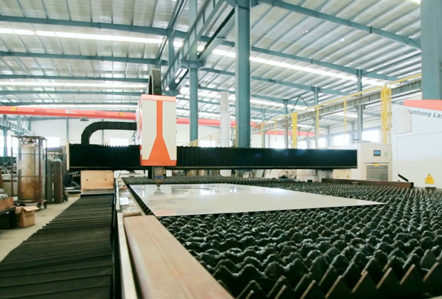 廠(chǎng)房(fáng)設備